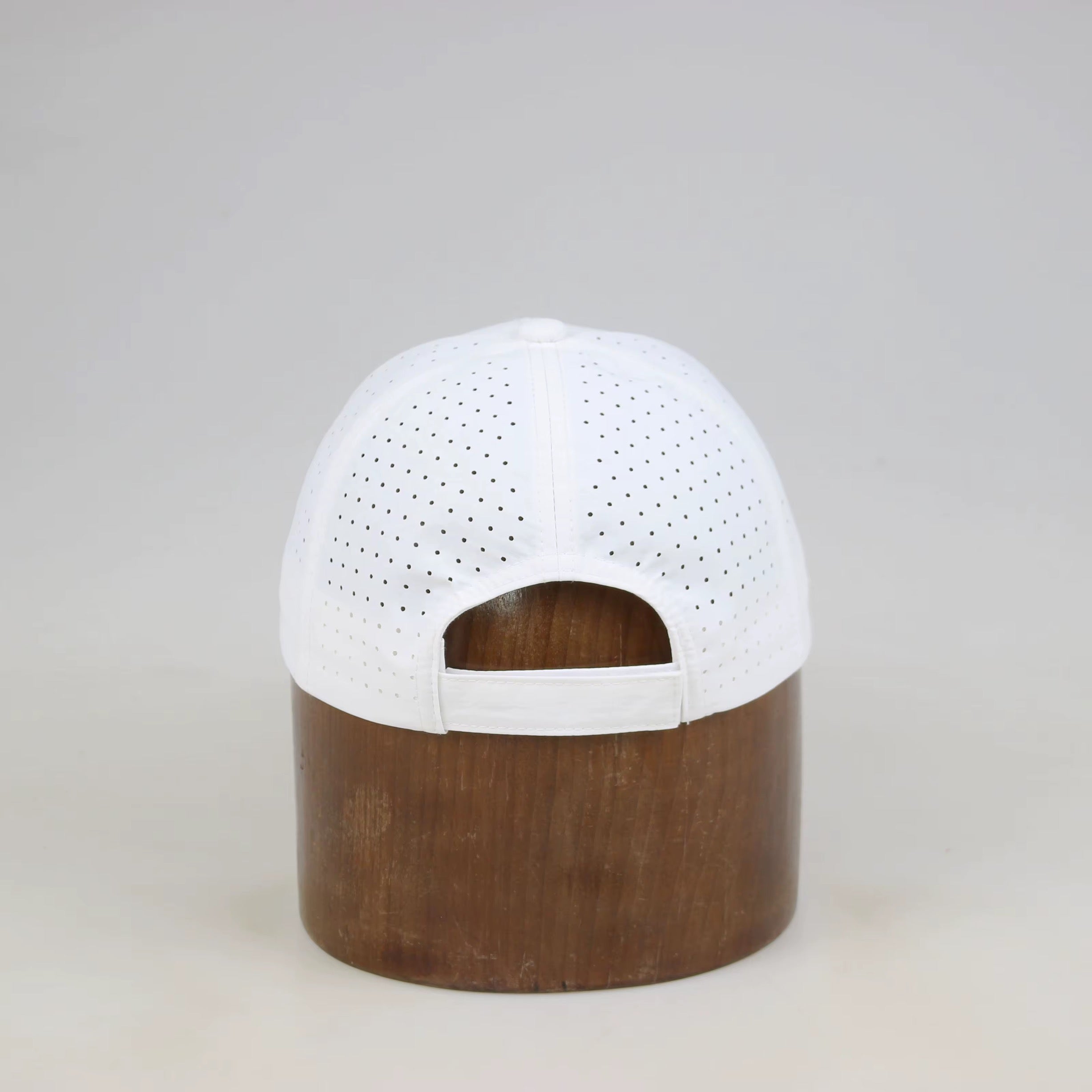 H SIGNATURE PERFORMANCE CAP + 2 GLOVES